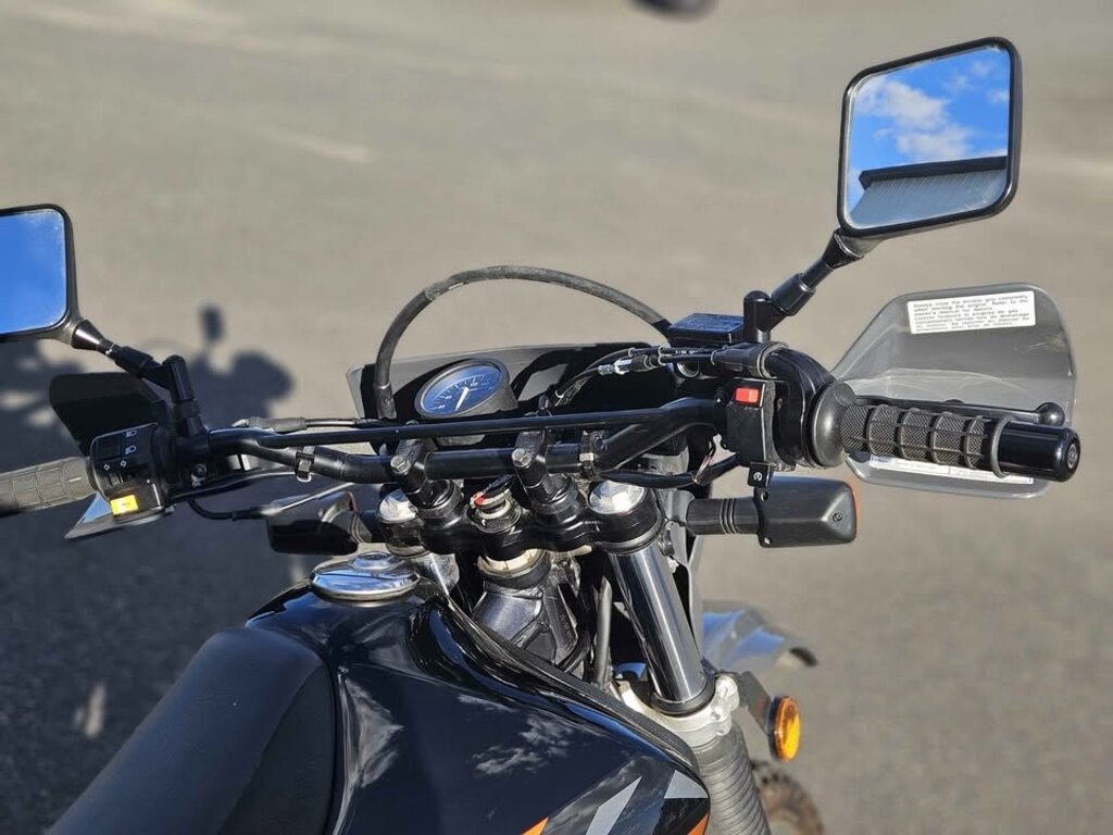 Suzuki DR650SE 2023 à vendre