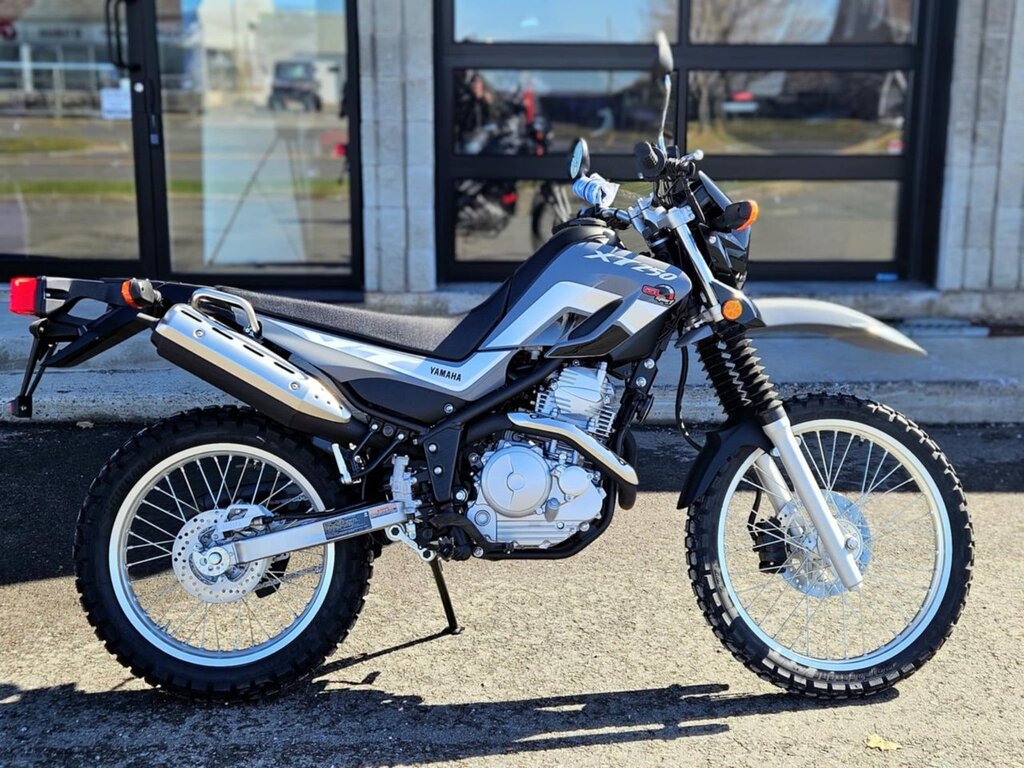 Yamaha XT250 2025