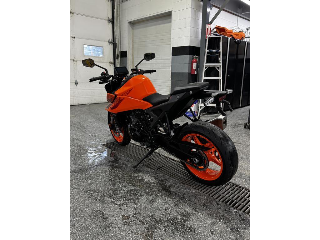 KTM DUKE 990 2024 à vendre