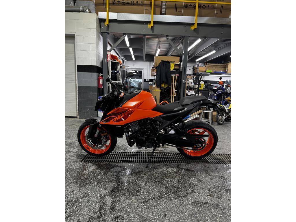 KTM DUKE 990 2024 à vendre
