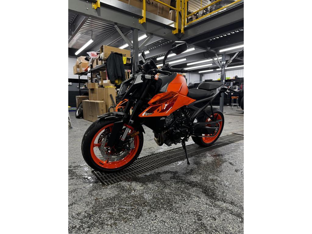 KTM DUKE 990 2024 à vendre