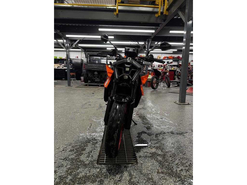 KTM DUKE 990 2024 à vendre