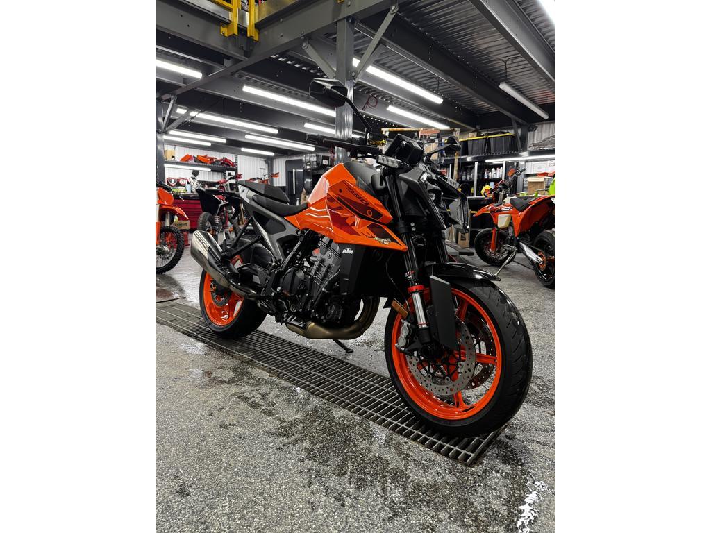 KTM DUKE 990 2024 à vendre
