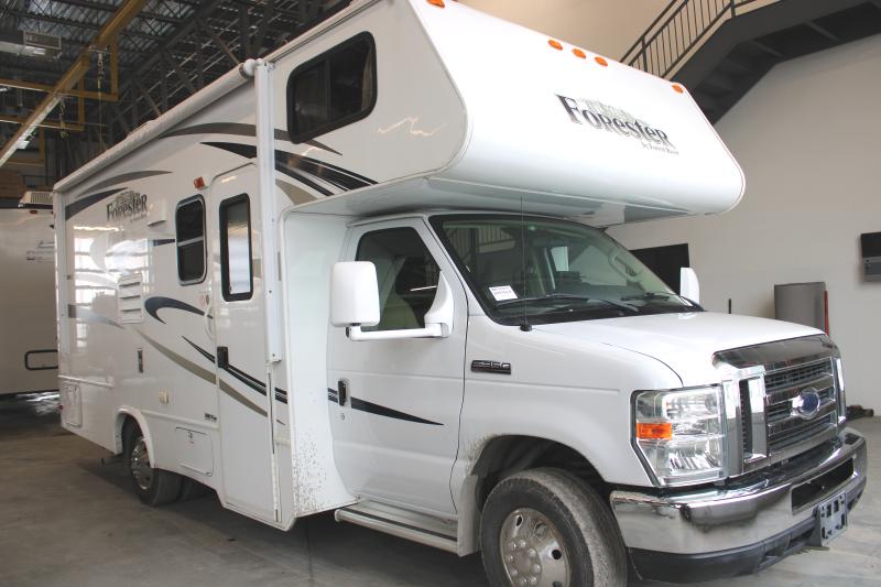 Forest River Forester 2251S 2013