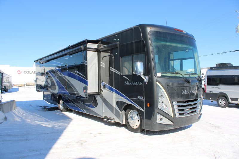 Thor Motor Coach Miramar 35.2 2022