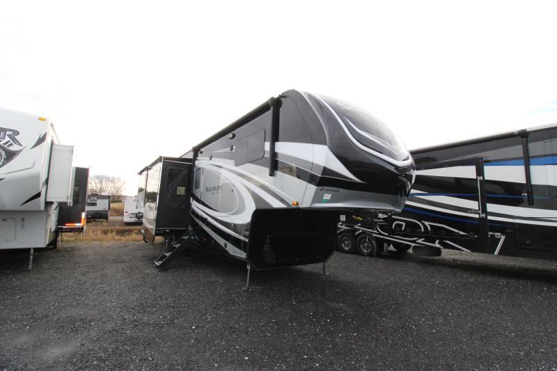 Grand Design Solitude 375RES 2020