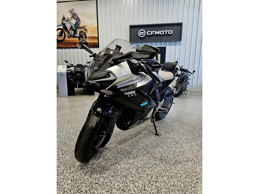 CFMOTO 675SS 2026