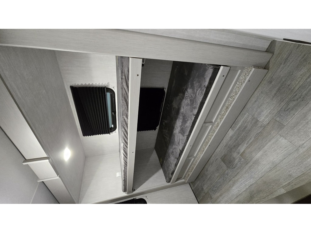 Apex Ultra-Lite 241BHS 2025 à vendre