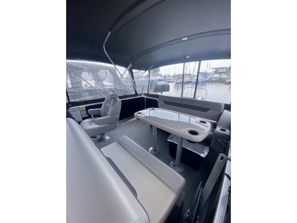 Princecraft Vectra 25 rl merc 200 2022 à vendre