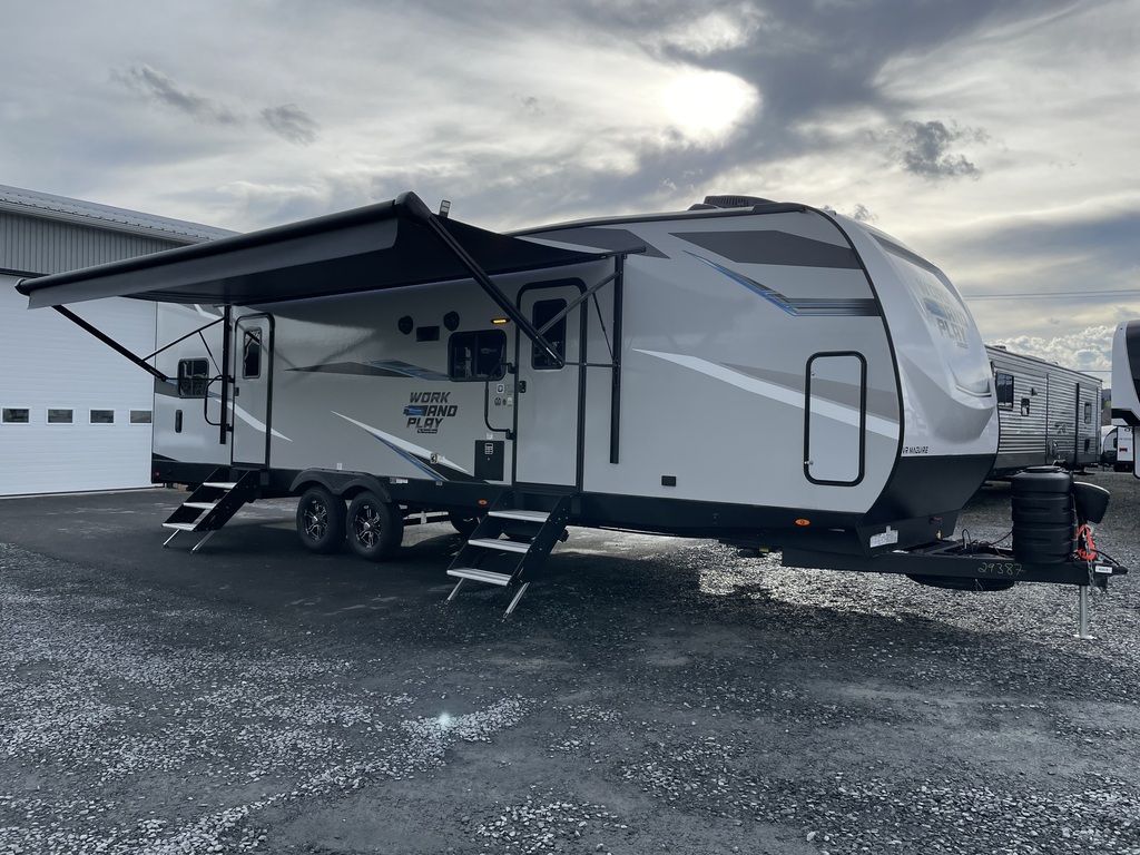 Work and Play 30GS CARGO 2024 à vendre