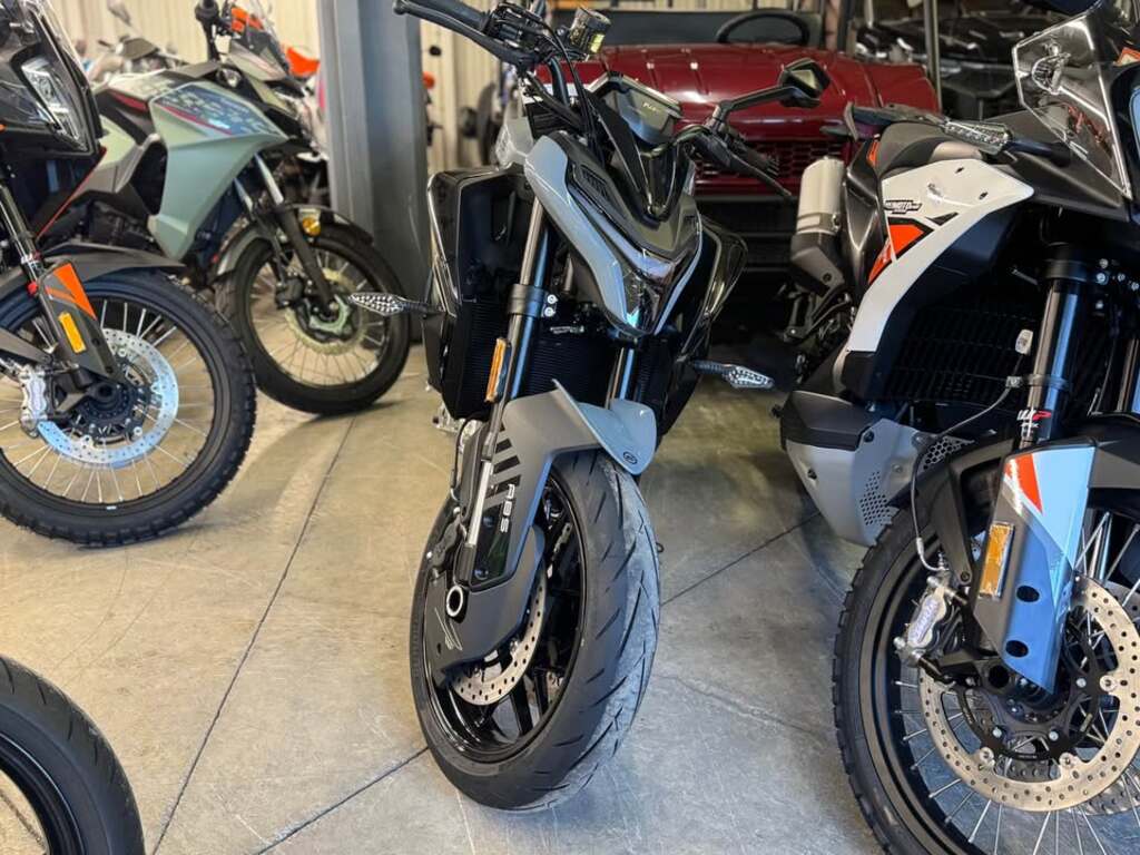 CFMOTO 675NK 2026 à vendre