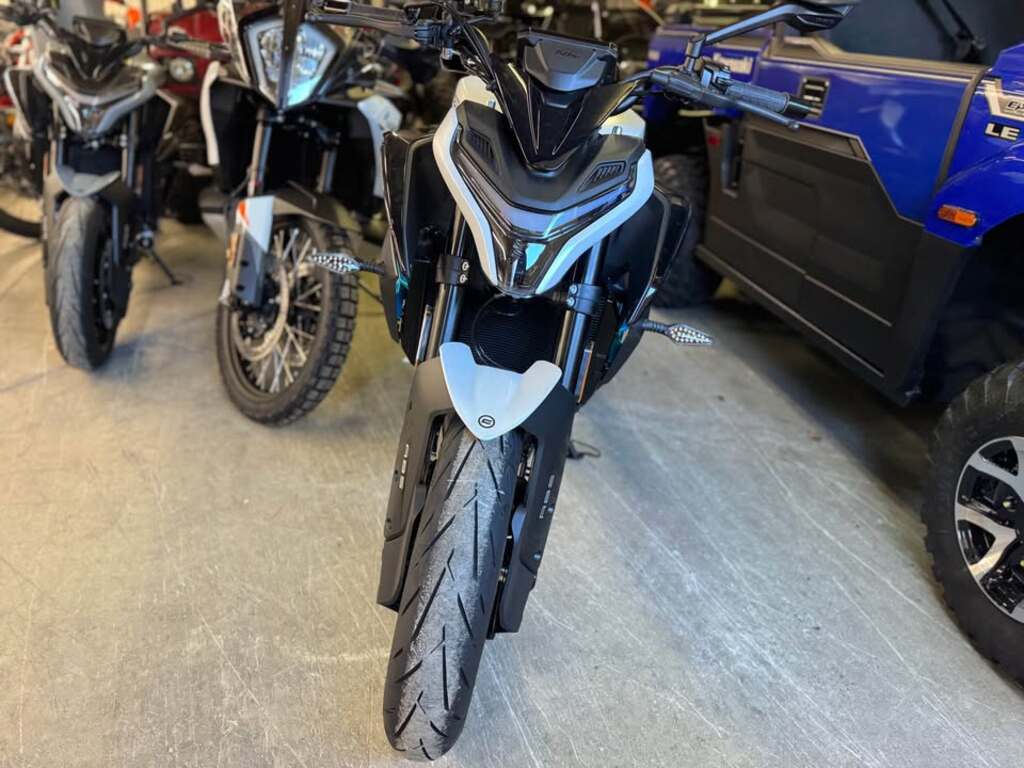 CFMOTO 675NK 2026 à vendre