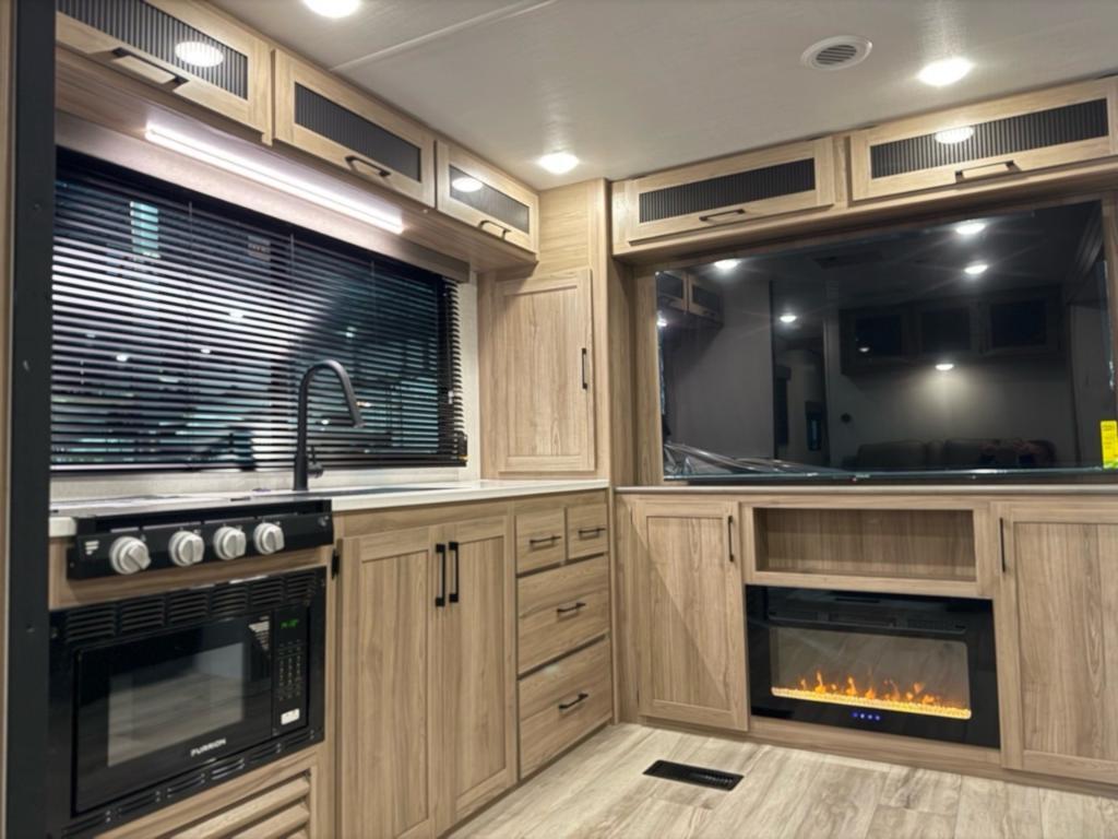 Coleman Lantern 25REX 2025 à vendre