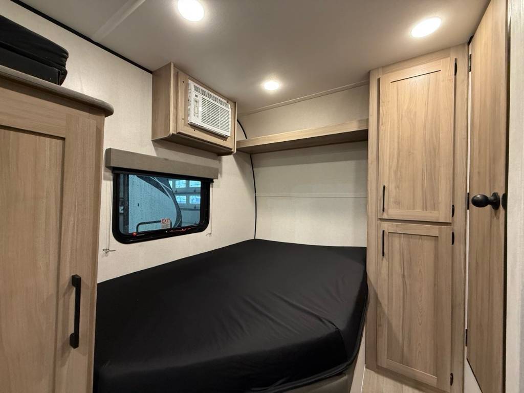 Coleman 13S 2026 à vendre