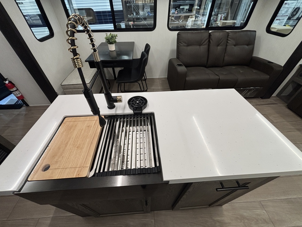 Alpha Wolf 26RL 2026 à vendre