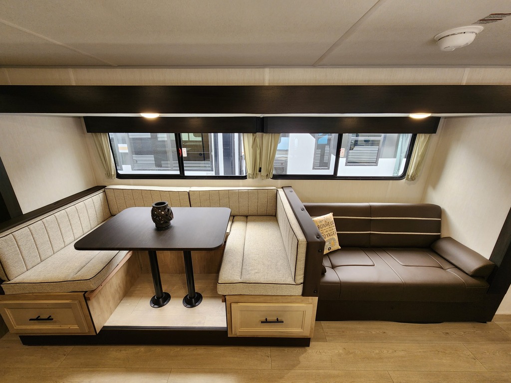 Grey Wolf 26DBH 2026 à vendre