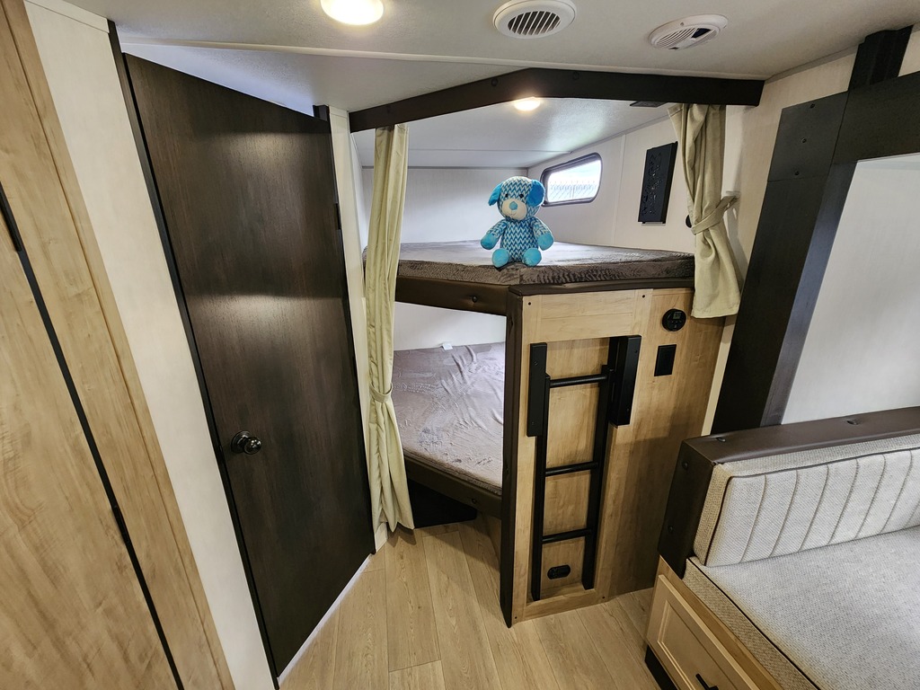 Grey Wolf 26DBH 2026 à vendre