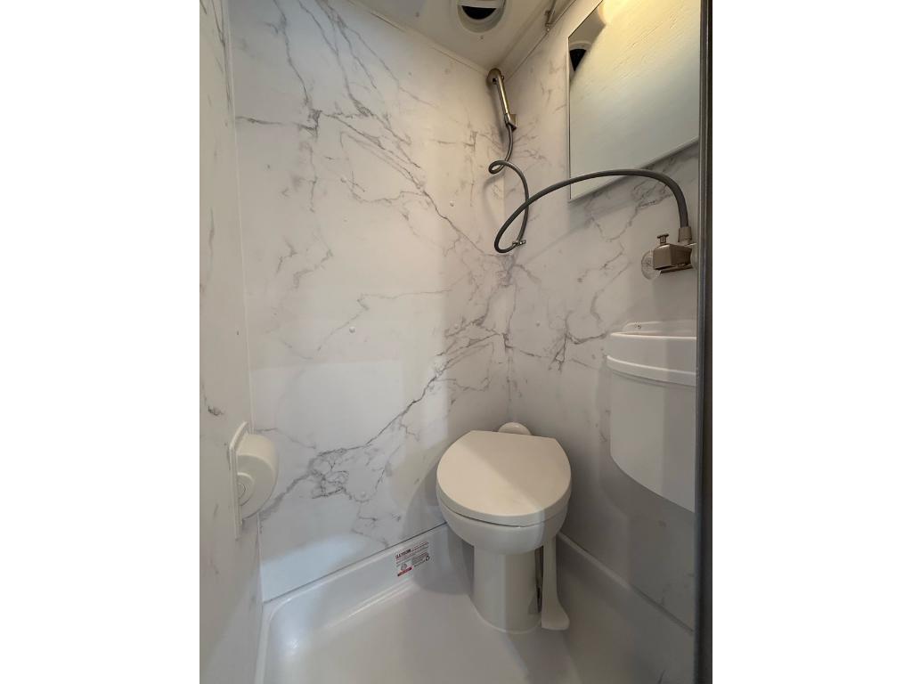 Thor Motor Coach Echelon LC19 Essence 2026 à vendre