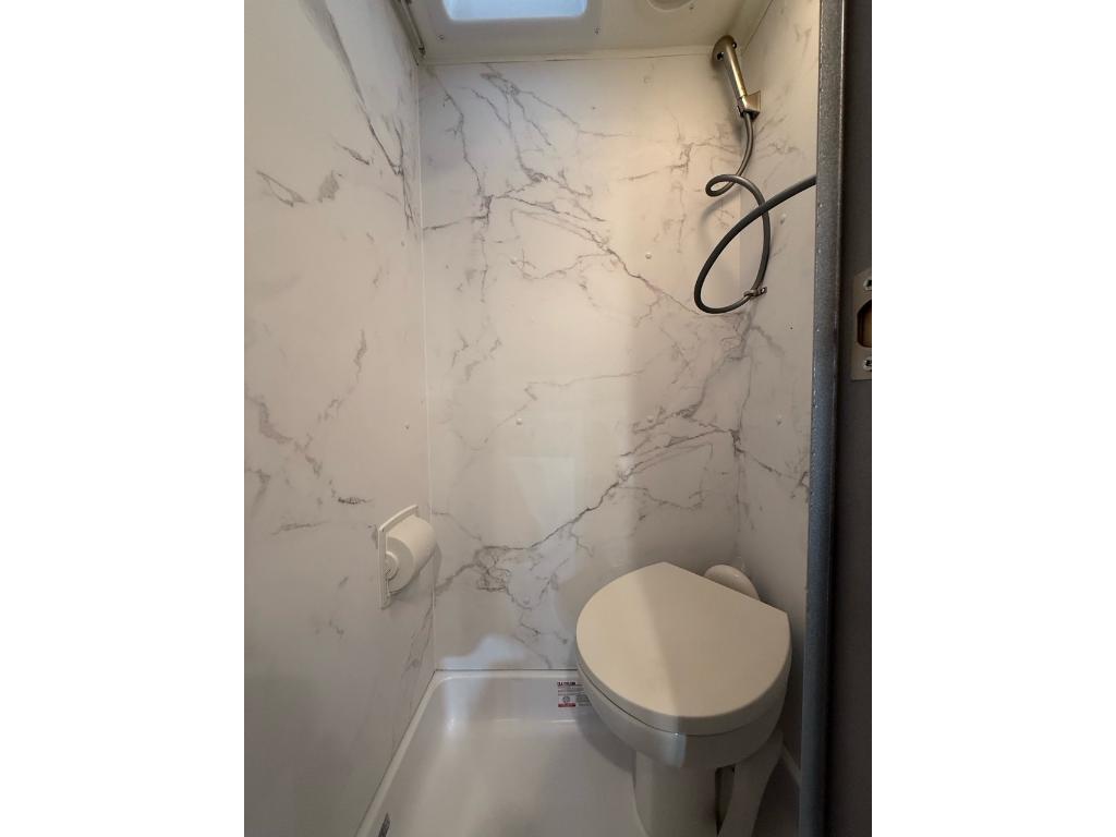 Thor Motor Coach Echelon LC19 Essence 2026 à vendre