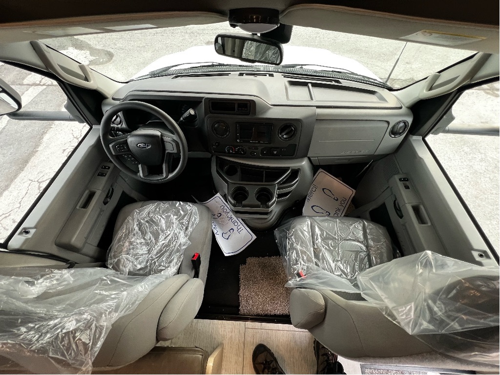 Coachmen Leprechaun 2026 à vendre