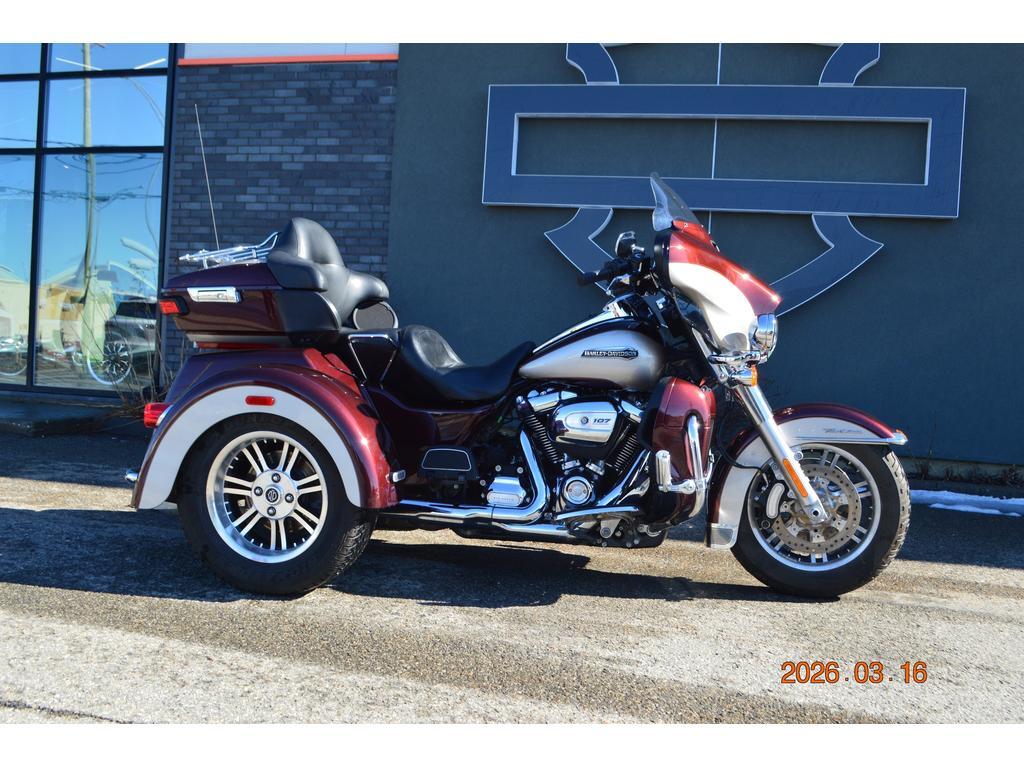 Harley-Davidson FLHTCUTG Tri Glide Ultra 2018