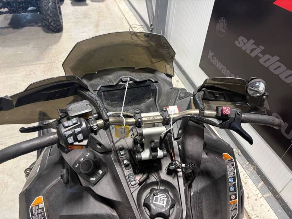 Ski-Doo Mach-z 900tr 2022 à vendre