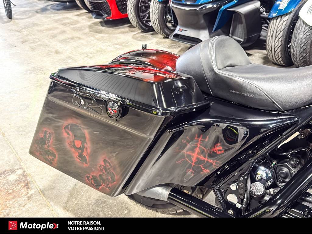 Harley-Davidson ROADKING FLHPI CUSTOM PAINT 2002 à vendre