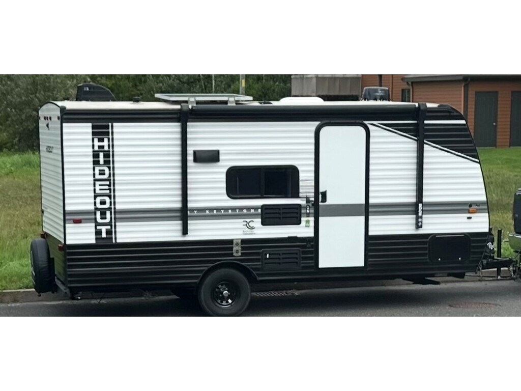 Keystone RV Hide-Out 2022