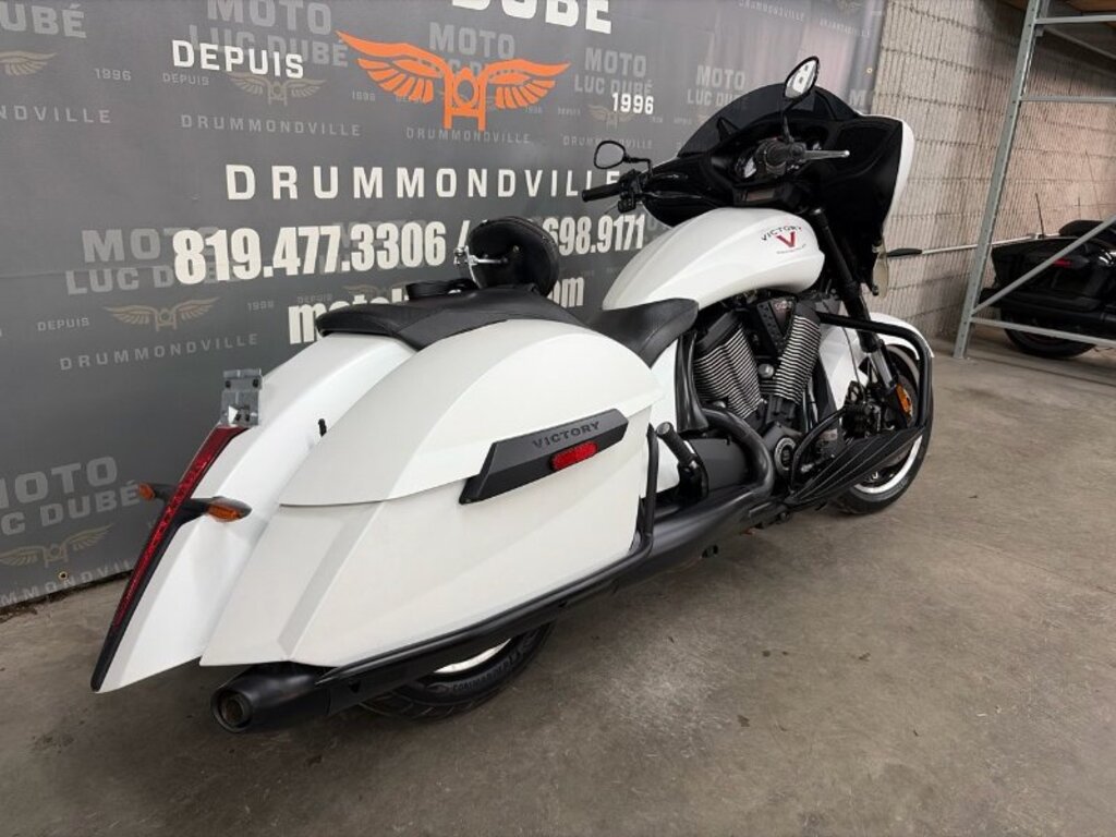 Victory Motorcycles Cross Country 2016 à vendre