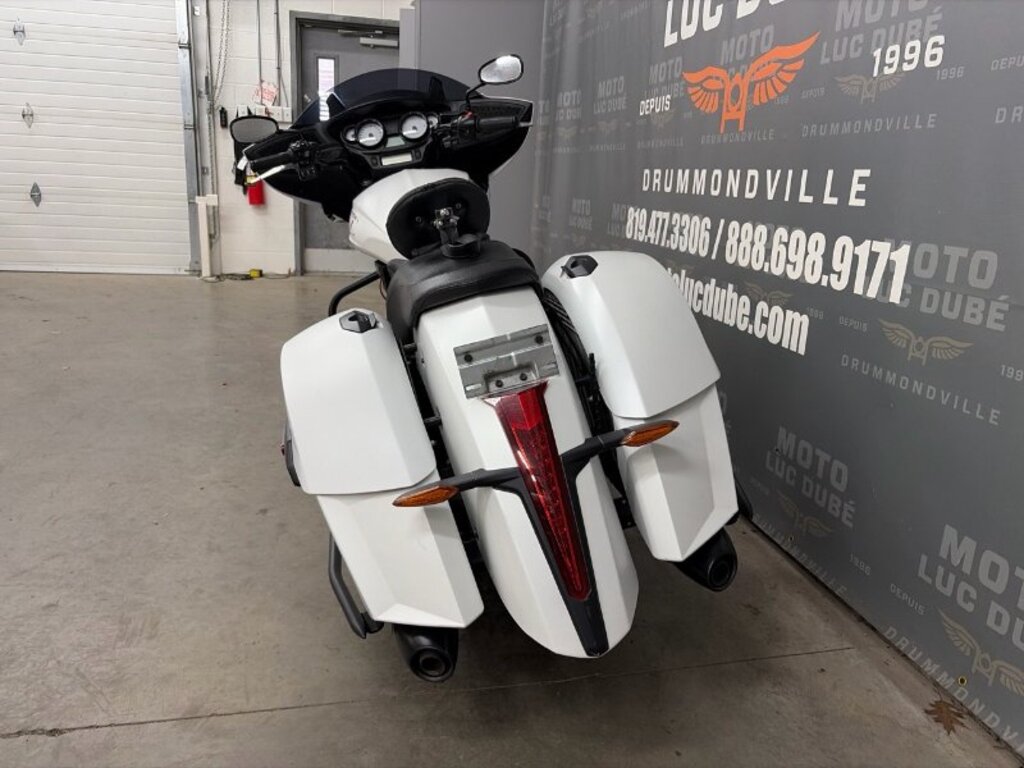 Victory Motorcycles Cross Country 2016 à vendre