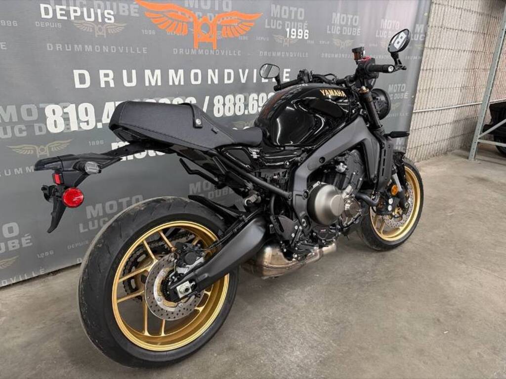 Yamaha XSR900 2025 à vendre