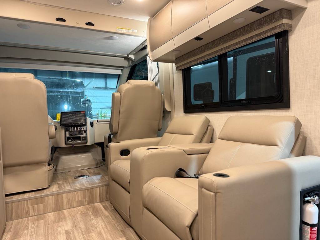 Thor Motor Coach 28.1 Essence 2026 à vendre