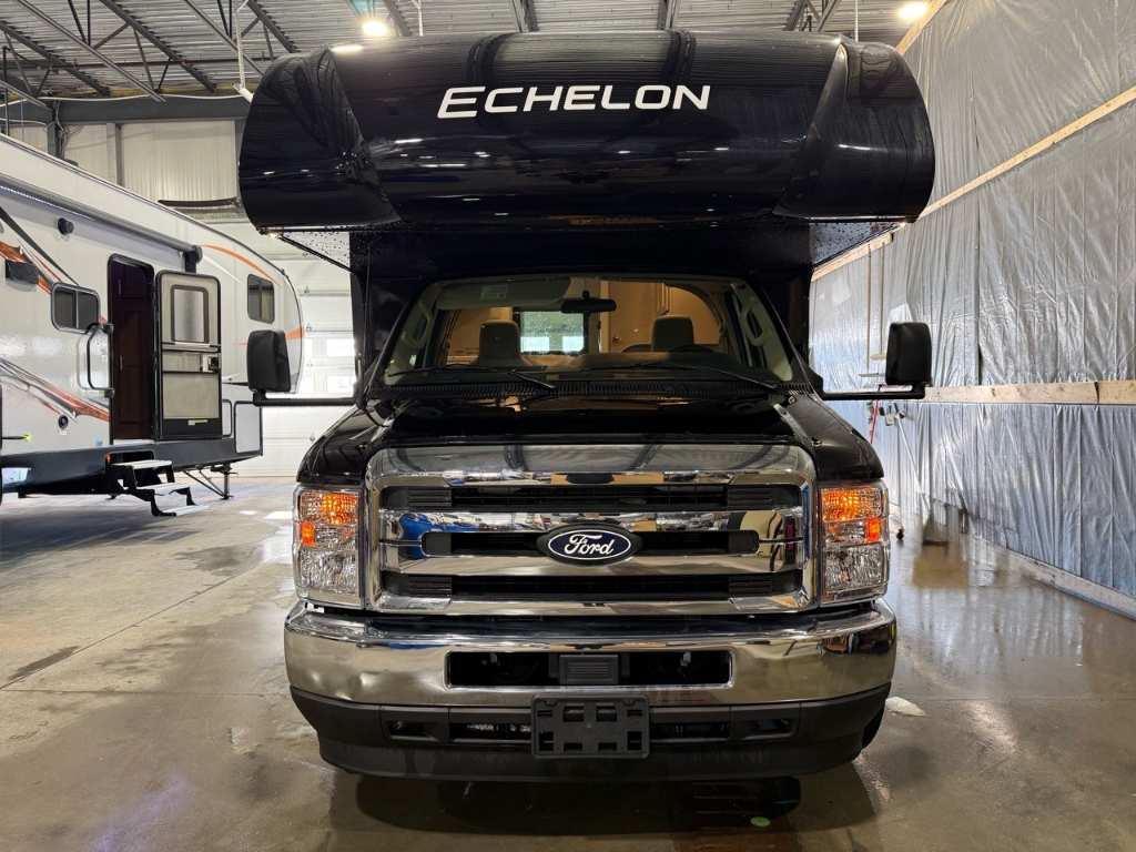 Thor Motor Coach Echelon LC21 Essence 2026 à vendre