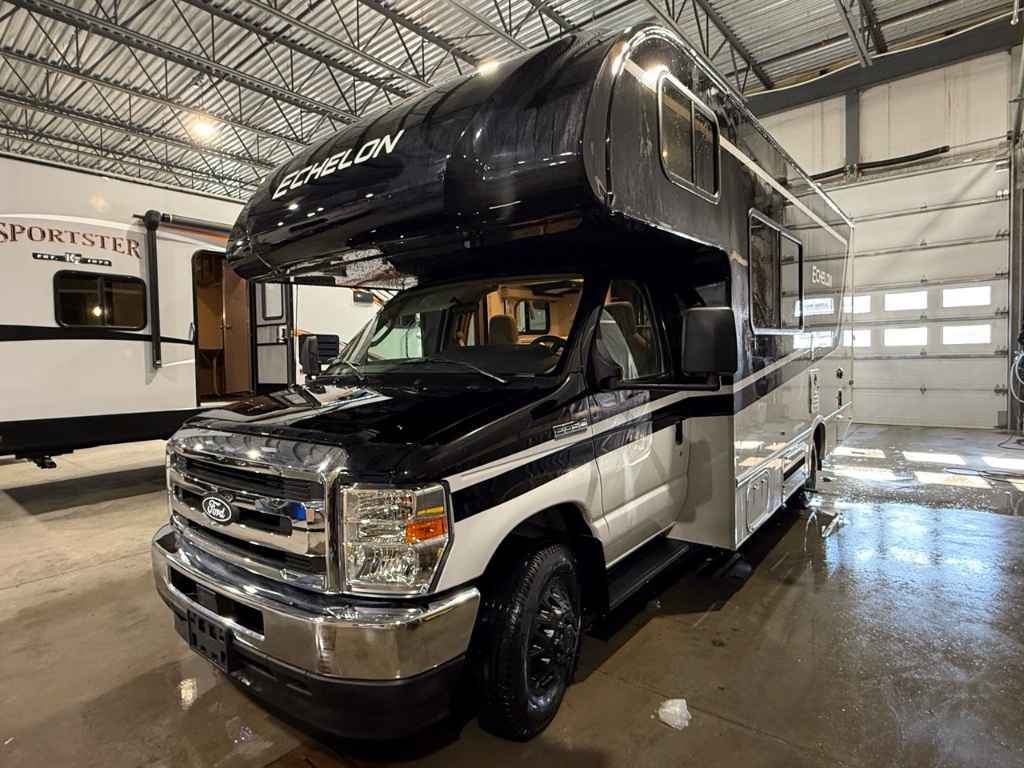 Thor Motor Coach Echelon LC21 Essence 2026 à vendre