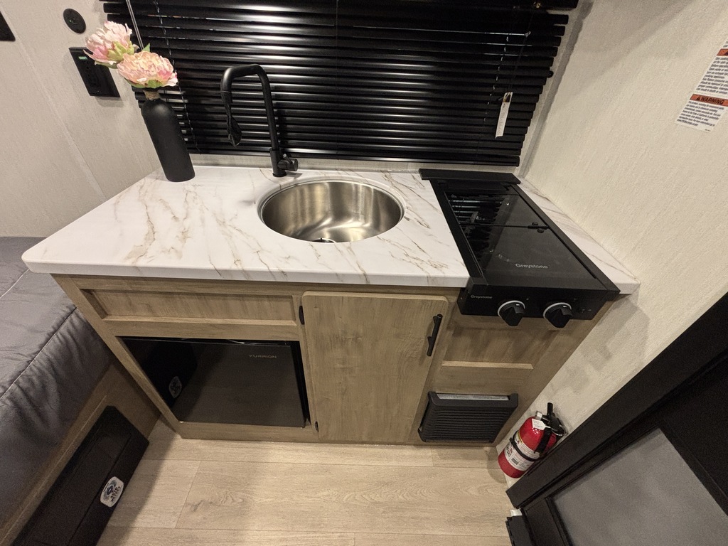 Wolf Pup 9CE 2026 à vendre