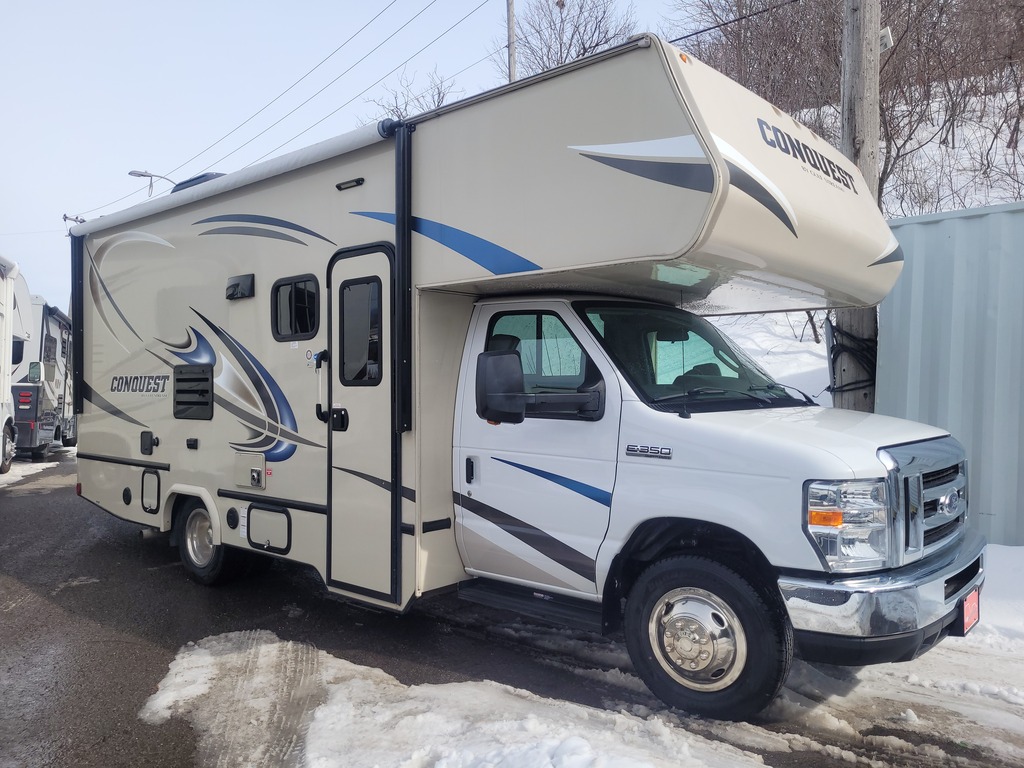 Gulf Stream Conquest 2019