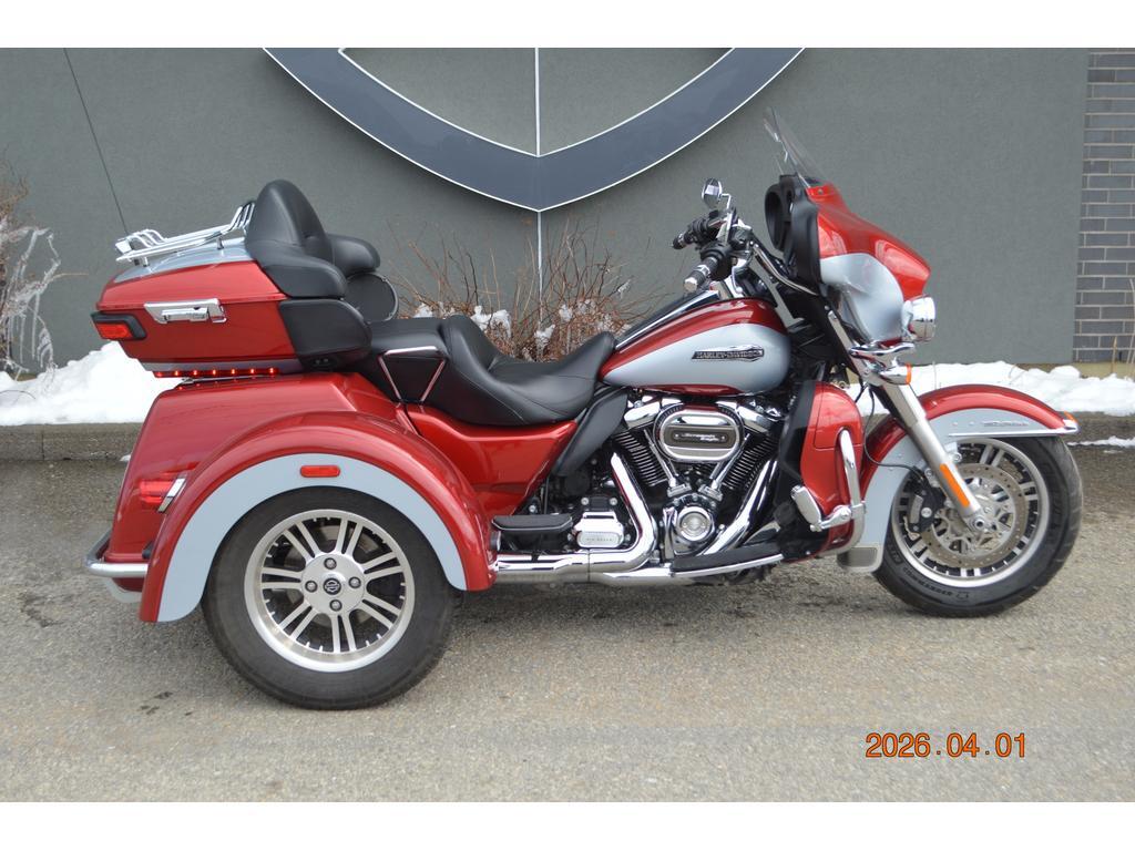 Harley-Davidson FLHTCUTG Tri Glide Ultra 2019
