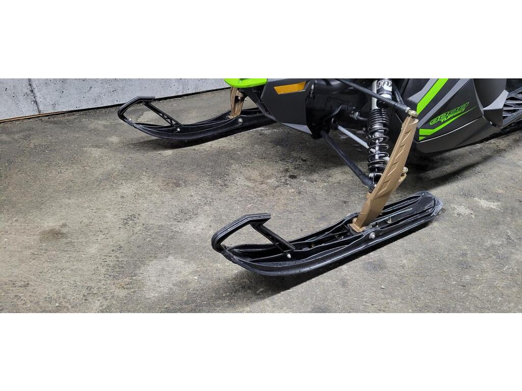 Arctic Cat ZR9000 Thundercat 137'' QS3 2020 à vendre