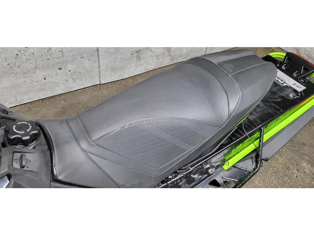Arctic Cat ZR9000 Thundercat 137'' QS3 2020 à vendre