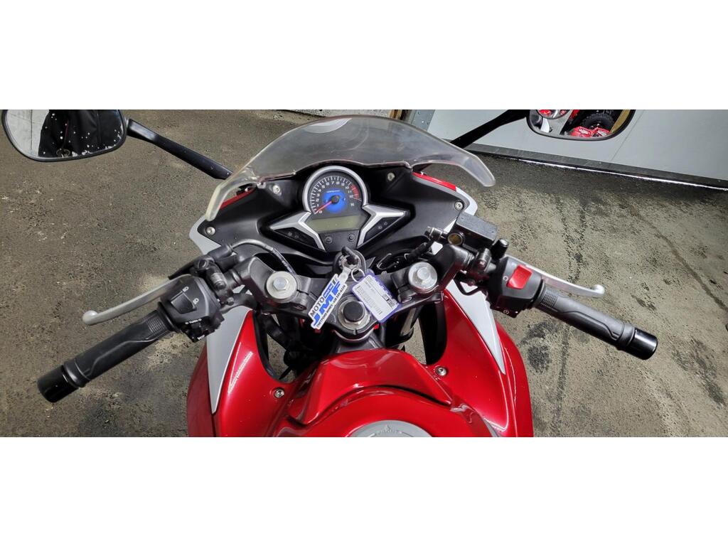 Honda CBR250R 2011 à vendre