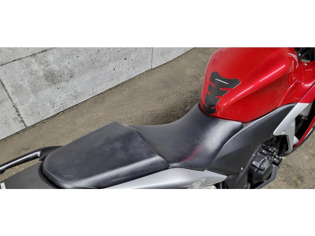 Honda CBR250R 2011 à vendre