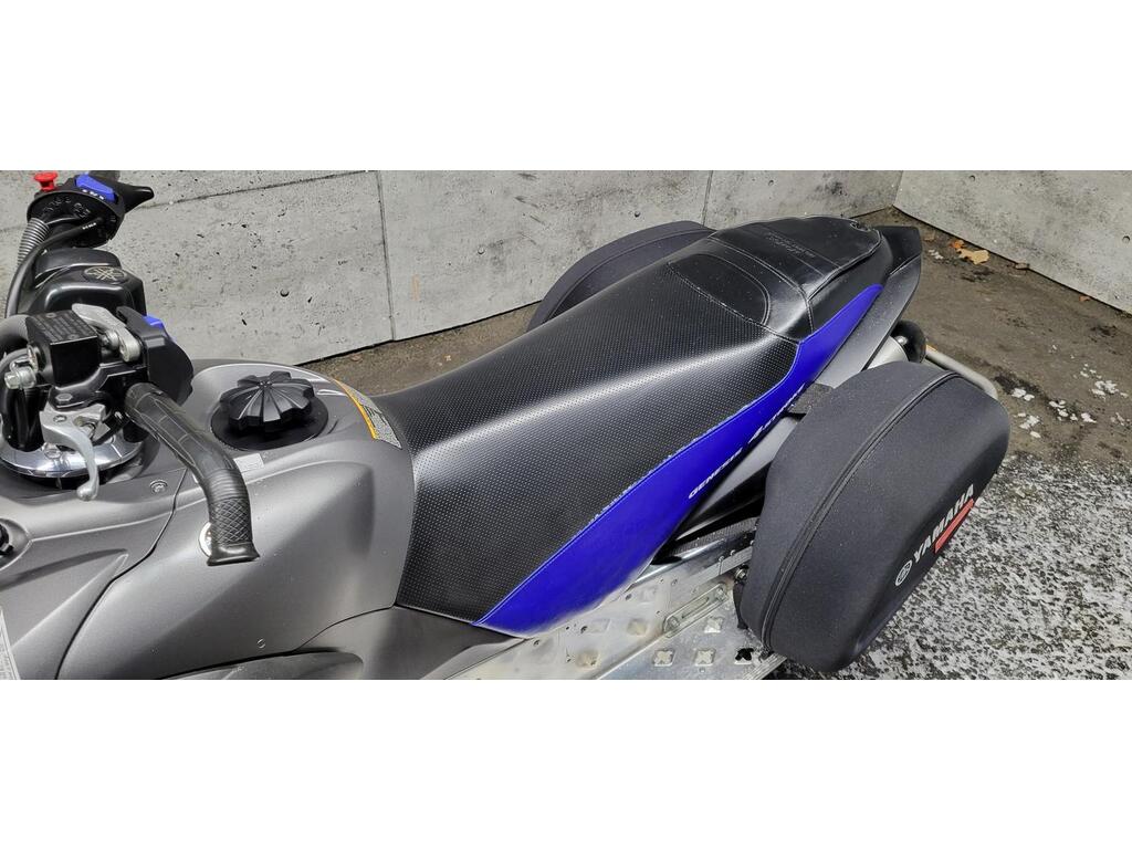 Yamaha Apex Power Steering EPS 129 pouces 2016 à vendre