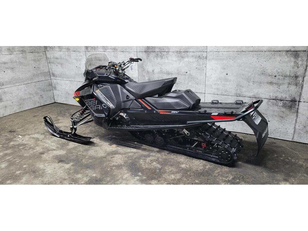Ski-Doo Renegade 850 X-RS 137'' 2018 à vendre